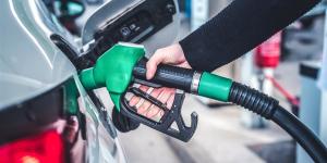 أسعار البنزين اليوم في المحطات.. أسعار 92 و95 والسولار رسميًا