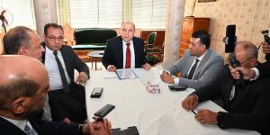 محافظ الغربية: المحلة الكبرى كانت وستظل قلب صناعة الغزل والنسيج في مصر