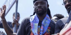 استقبال حافل لمنتخب الكونغو الديمقراطية في كينشاسا بعد تأهله لكأس العالم (صور)