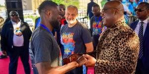 الرئاسة الكونغولية تعد.. منزل وسيارة لكل لاعب بعد التأهل إلى كأس العالم 2026