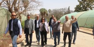وزيرة التنمية المحلية والبيئة تتفقد المشتل المركزي للوزارة بالقاهرة الجديدة