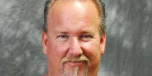 بعد داريل شيتس.. التنمر الإلكتروني يفتح ملفًا مظلمًا في حياة المشاهير