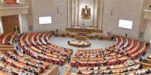 أسبوع حافل من الأعمال البرلمانية.. الاستماع لبيان رئيس الحكومة والبيان المالي وإقرار تعديلات قانون حماية المنافسة نهائيا