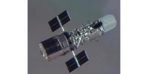 سنة حلوة يا هابل.. قمر صناعى يلتقط صورة الذكرى 36 للتلسكوب الفضائى