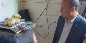 حملات تموينية مكبرة تضبط 305 مخالفات متنوعة بالأسواق والمخابز بقنا