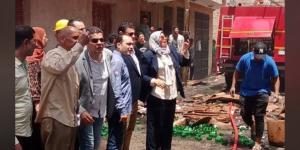 السكرتير العام لمحافظة المنوفية ورئيس مدينة قويسنا يتابعان أعمال السيطرة على حريق أشجار بمدخل المدينة