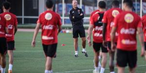 تشكيل الأهلي المتوقع أمام بيراميدز.. توروب يناور بورقة بن شرقي