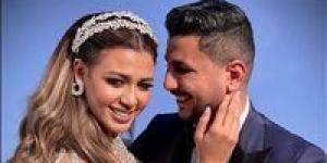 للمرة الثالثة.. انفصال الإعلامية فرح شعبان عن زوجها علي غزلان