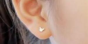 لسرقة قرطها الذهبي.. إلقاء طفله في البحر اليوسفي بالمنيا والعنايه الإلهيه تنقذها