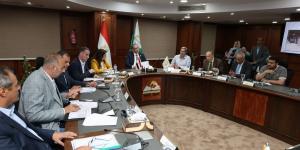 محافظ الجيزة لرؤساء الأحياء: الاستجابة لمطالب المواطنين تُمثل أولوية قصوى