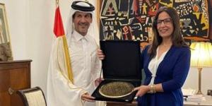 وزيرة الثقافة تستقبل سفير قطر بالقاهرة وتبحث تعزيز التعاون الثقافى