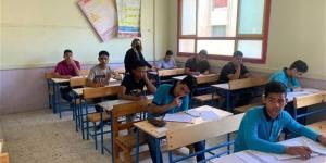 اليوم.. طلاب الإعدادية يستكملون اختبارات مواد المستوى الرفيع في الترم الثاني