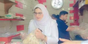 إعدام ١٠٠ كيلو سجق وفراخ فاسدين في دمياط