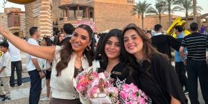 روجينا تحتفل بتخرج ابنتها مريم.. صور
