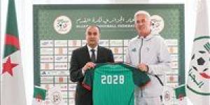 تجديد عقد السويسري بيتكوفيتش مدرب منتخب الجزائر لمدة عامين قادمين