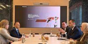 نائب وزير الصحة يناقش استراتيجية الصحة الرقمية مع PWC العالمية في دبي