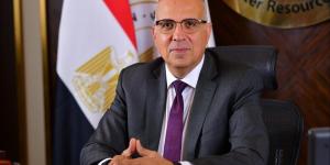 وزير الري يتابع تنفيذ الخطة الاستثمارية الحالية ويستعرض خطة العام المالي 2026/2027