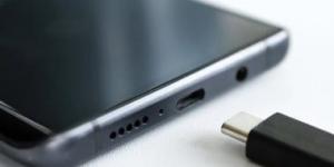 العمر الحقيقى لمنفذ USB-C أطول مما تتخيل.. كيف تتعامل معه بشكل صحيح
