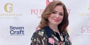 "الحافي" و"حين يكتب الحب".. عودة إلهام شاهين للسينما بعد سنوات من الغياب