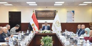 وزير التموين والتجارة الداخلية يترأس اجتماع الجمعية العامة للشركة المصرية القابضة للصوامع والتخزين