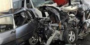 اصطدام مفاجئ يشلّ الدائري في الوراق.. 3 سيارات في مواجهة عنيفة