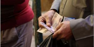 الجمع بين معاش الأب والزوج.. الحالات المسموح بها قانونًا وفق قانون التأمينات الاجتماعية
