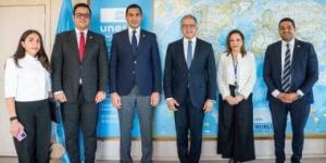 وزير الرياضة يلتقي خالد العناني مدير عام اليونسكو لتعزيز التعاون المشترك