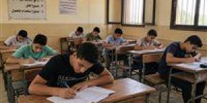 الحبس 7 سنوات وغرامة 200 ألف جنيه.. عقوبات مشددة لمواجهة الغش وتسريب الامتحانات