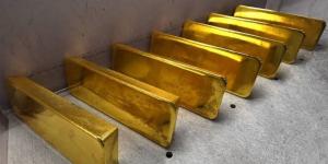 الذهب يتجه لثالث خسارة أسبوعية مع صعود الدولار وتشدد الفيدرالي الأمريكي