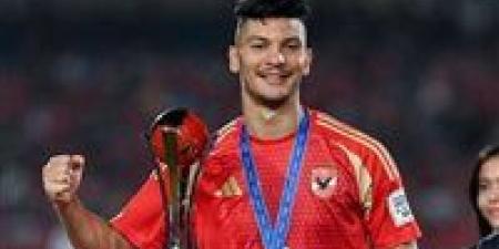 الأهلي
      يبدأ
      في
      البحث
      عن
      مدافع
      أجنبي
      جديد
      بديلاً
      للمغربي
      أشرف
      داري..
      تفاصيل