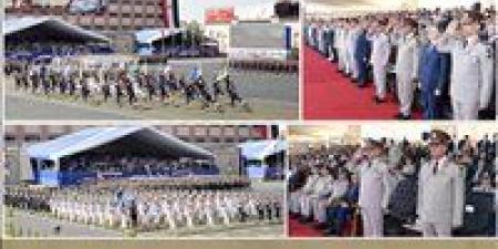 القائد
      العام
      للقوات
      المسلحة
      وزير
      الدفاع
      والإنتاج
      الحربى
      يشهد
      حفل
      تخرج
      دفعات
      جديدة
      من
      الكليات
      العسكرية
