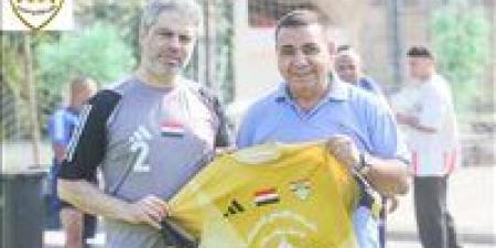 معتمد
      جمال
      مديرا
      فنيا
      لفريق
      الإنتاج
      الحربي
      بدوري
      المحترفين