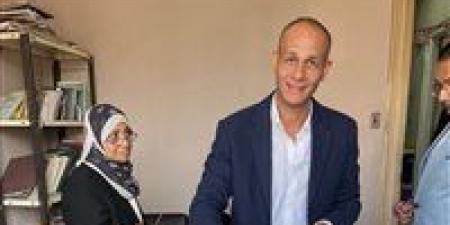 يضم
      شيحة
      وحلمي
      والعوامي
      ..
      انتخاب
      مجلس
      أمناء
      جديد
      للمنظمة
      المصرية
      لحقوق
      الإنسان
