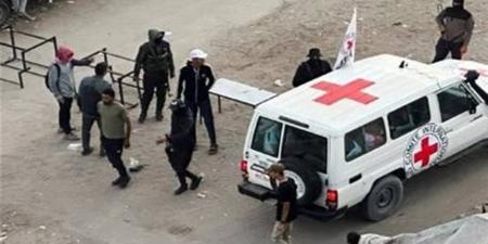 كشف
      آخر
      التطورات
      بشأن
      تسلم
      الصليب
      الأحمر
      للمحتجزين
      الإسرائيليين
      في
      غزة