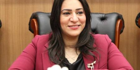 "العدل"
      و"قضايا
      الدولة"
      والمجلس
      القومي
      للمرأة
      يناقشون
      "مناهضة
      ختان
      الإناث"