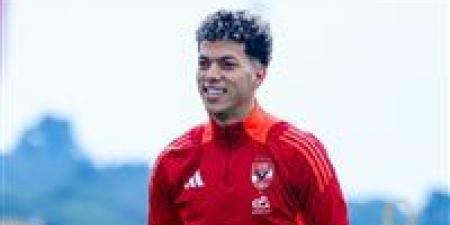 خالد
      الغندور:
      وكيل
      إمام
      عاشور
      يبدأ
      تسويق
      اللاعب
      في
      الخليج
      وأوروبا
      بعد
      تجميد
      مفاوضات
      تعديل
      عقده
