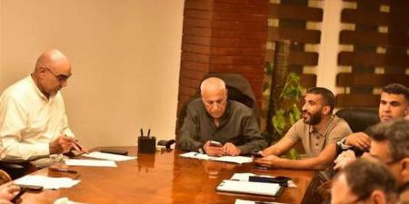 الزمالك
      يتحرك
      لتسوية
      مستحقات
      لاعبيه
      قبل
      الديون
      الخارجية
