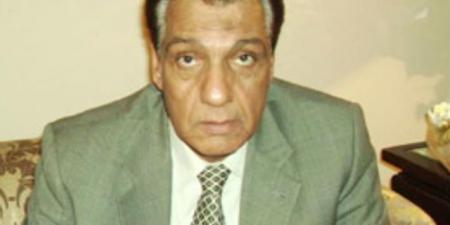 في
      ذكرى
      رحيله..
      لمحات
      من
      حياة
      أحمد
      عبد
      الوارث
