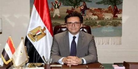 وزير
      الثقافة:
      "مسرح
      المواجهة"
      سيعبر
      الحدود
      لدعم
      غزة
      بمجرد
      توفر
      الظروف
      السياسية
