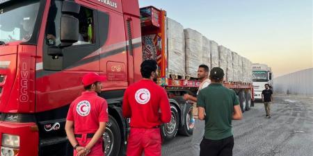 "الهلال
      الأحمر":
      سنواصل
      رسالتنا
      بدعم
      الشعب
      الفلسطيني
      حتى
      تعود
      الحياة
      إلى
      طبيعتها