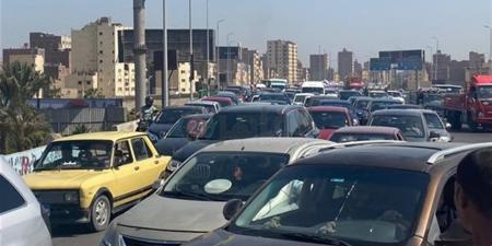 نشرة
      مرور
      مساء
      الخميس..
      كثافات
      مرورية
      متوسطة
      بالقاهرة
      الكبرى