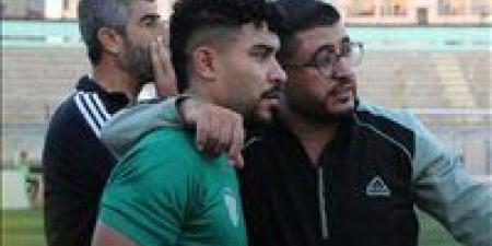 خان
      شيخون
      السوري
      يضم
      السيد
      الغديري
      لاعب
      رويال
      الإماراتي
      موسم
      واحد