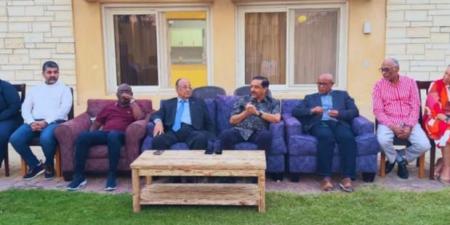 رئيس
      الاتحاد
      الدولي
      للهوكي
      يشيد
      بالتنظيم
      المصري
      ويجتمع
      بالقادة
      الأفارقة
      بالإسماعيلية