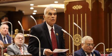 النائب
      ياسر
      جلال
      لتلفزيون
      تحيا
      مصر:
      ربنا
      يقدرني
      في
      وجودي
      في
      مجلس
      الشيوخ
      وأقدر
      أخدم
      المواطن