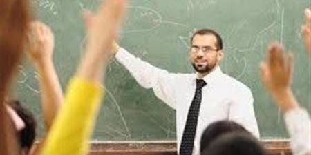 تفاصيل
      خطة
      وزارة
      التعليم
      لسد
      عجز
      المعلمين
      في
      المدارس
      المصرية
      2025