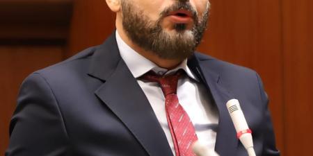 محمد
      العريبي
      بعد
      أداء
      اليمين
      الدستورية:
      نعمل
      لدعم
      الوطن
      والمواطن
