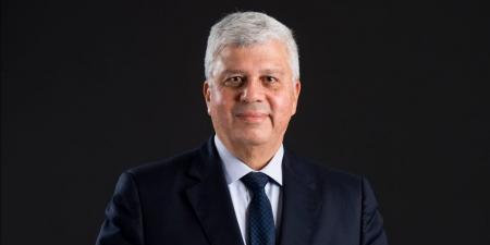 وزير
      التعليم
      العالي:
      مصر
      تمتلك
      أكثر
      من
      100
      كلية
      ومعهد
      للحاسبات
      والذكاء
      الاصطناعي