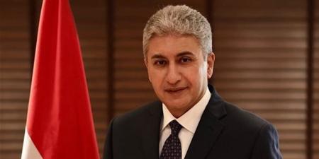 وزير
      السياحة
      لـ"الدستور":
      9
      آلاف
      غرفة
      فندقية
      جديدة
      بنهاية
      العام..
      وطفرة
      مرتقبة
      في
      العلمين