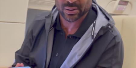 غاضبًا..
      أحمد
      سعد
      يعلن
      عن
      حفله
      في
      ألمانيا
      بهذه
      الطريقة