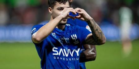 ليلة
      الأهداف
      الخماسية:
      الهلال
      يسحق
      الاتفاق
      والنصر
      يكتسح
      الفتح
      في
      دوري
      روشن
      السعودي